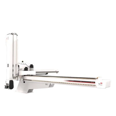 Robot màquina d'emmotllament